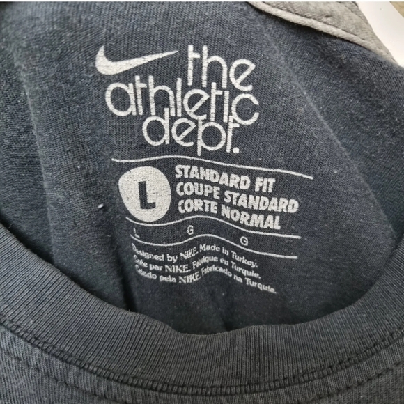 Vintage Nike T Shirt Mens Size Large Spell Out Neon Graphics Black - Picture 5 of 9